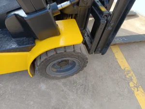 FBT20 UN Forklift carretilla elevadora 2000kg rueda